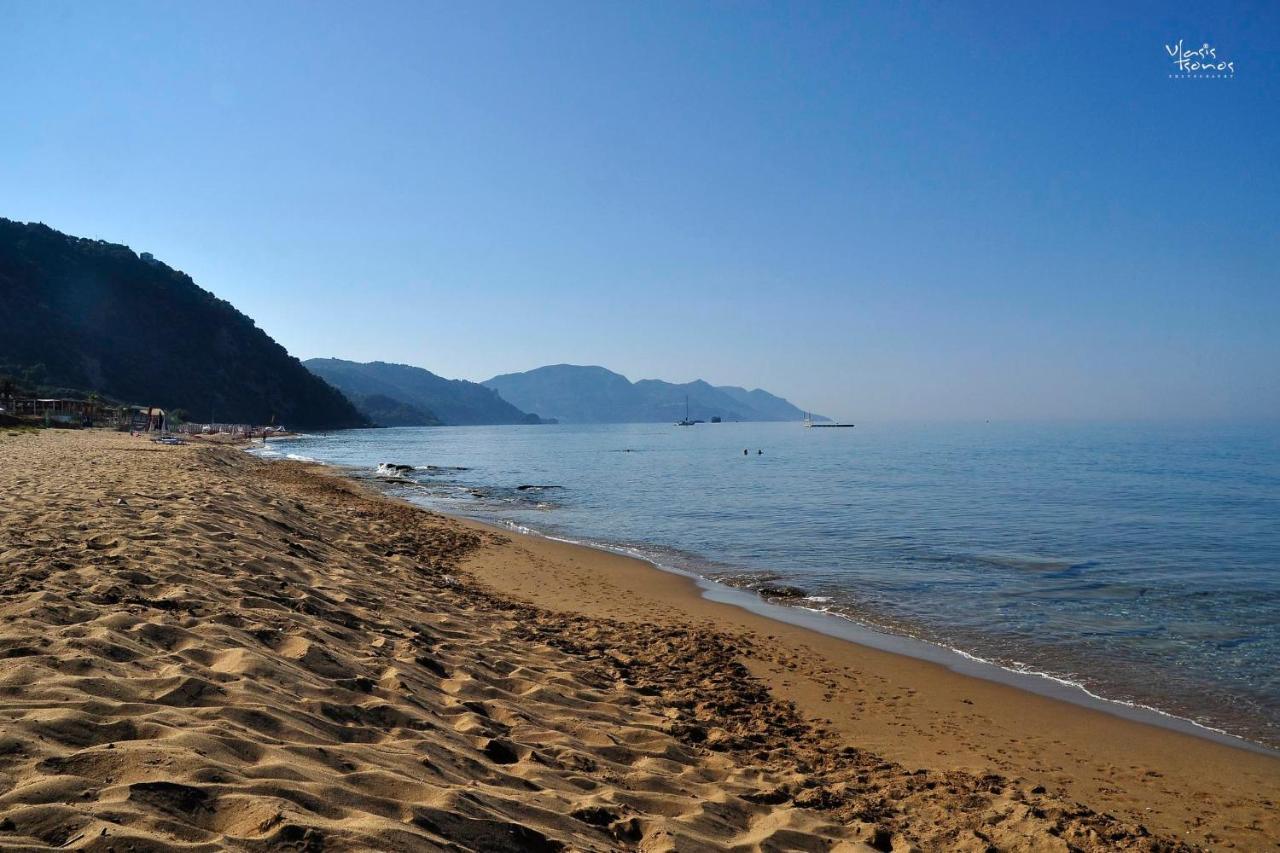 Villa Zoi Pelekas Bagian luar foto